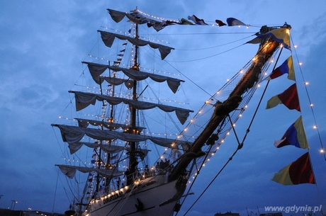 Żaglowiec Cuauhtemoc, fot. Dorota Nelke