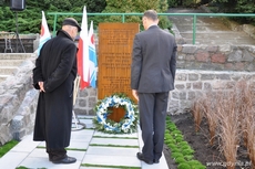 Odsłonięcie tablicy pamięci Żydów z Gdyni zamordowanych przez niemieckich ludobójców, fot. Michał Kowalski