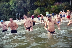 Gdyńskie Morsy rozpoczęły sezon kąpielowy, fot. Stowarzyszenie Morsy Gdyńskie im. Jana Bobczyka