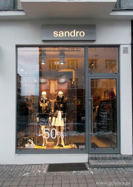 III miejsce w kategorii witryn zajął  butik „Sandro