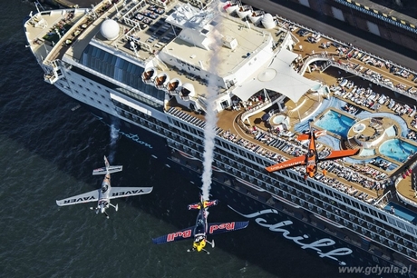 Red Bull Air Race - loty treningowe w Gdyni 24 lipca, fot. Sebastian Marko/Red Bull Content Pool