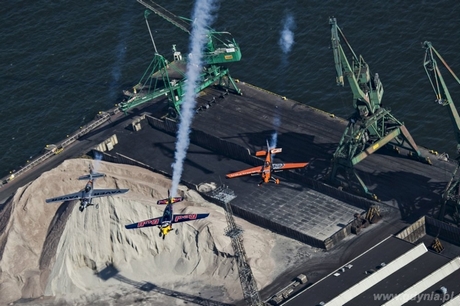 Red Bull Air Race - loty treningowe w Gdyni 24 lipca, fot. Sebastian Marko/Red Bull Content Pool