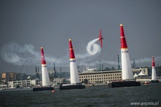 Red Bull Air Race - Pete McLeod, fot. Sebastian Marko Red Bull Content Pool