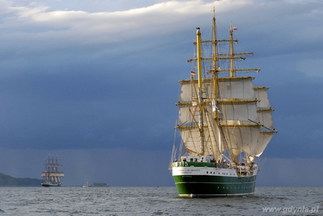 Alexander von Humboldt II na paradzie żaglowców, fot. Krzysztof Romański