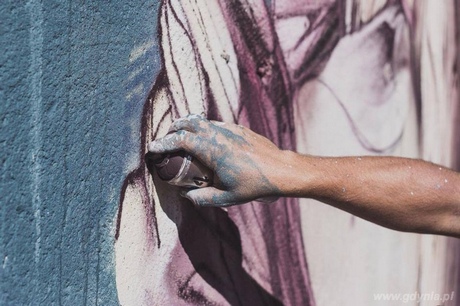 Imponujący nowy mural ze społecznym przekazem, fot. Alka Murat
