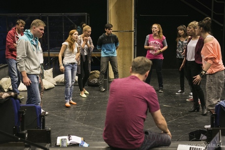 Próba do spektaklu Pamiętnik z Powstania Warszawskiego w Teatrze Muzycznym