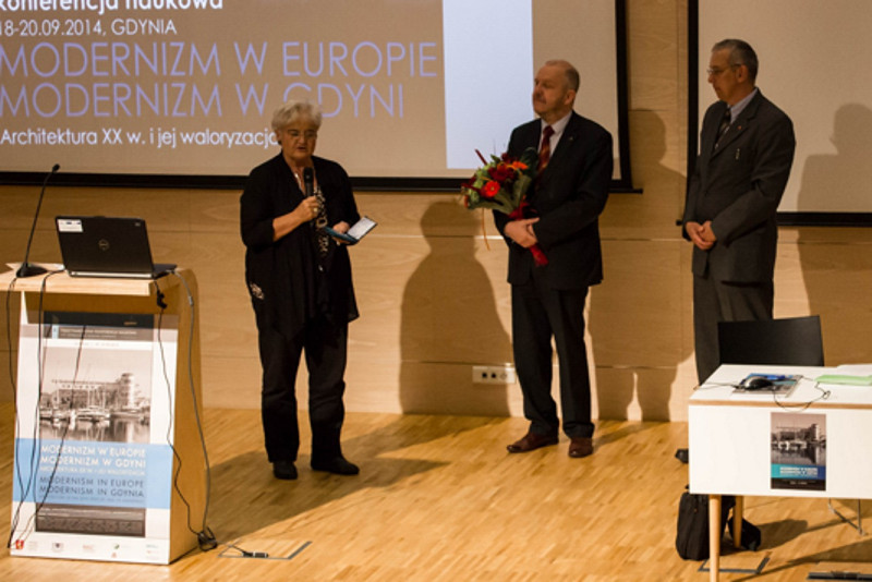 Pania Maria Piradoff-Link - 4. międzynarodowa konferencja naukowa Modernizm w Europie - modernizm w Gdyni / fot. Alina Limańska-Michalska