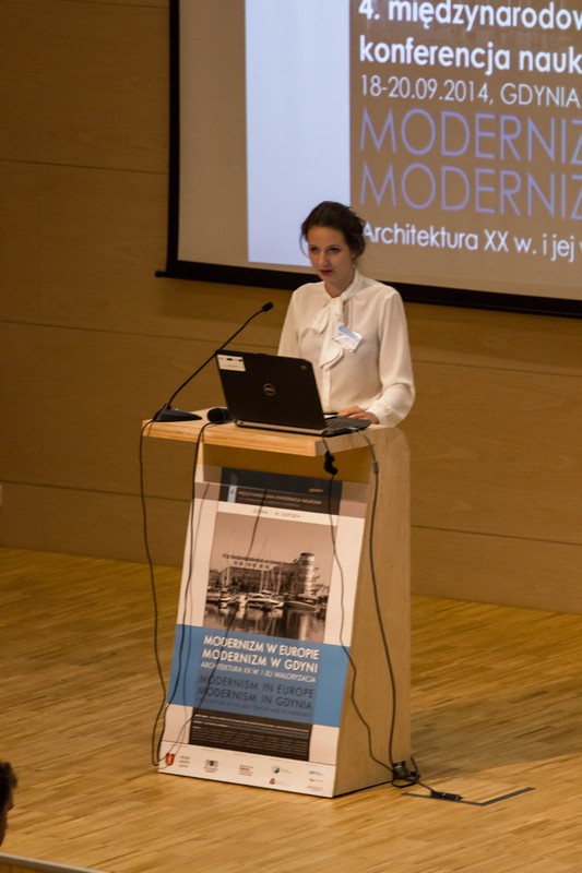 mgr Anna Posłuszna, Kraków - 4. międzynarodowa konferencja naukowa Modernizm w Europie - modernizm w Gdyni / fot. Alina Limańska-Michalska