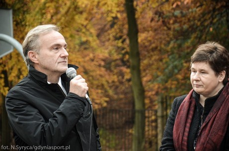 Szkoła Podstawowa nr 26 z nowym boiskiem