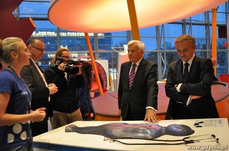 Jerzy Buzek z wizytą w Pomorskim Parku Naukowo-Technologicznym / fot. PPNT