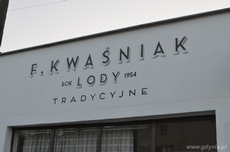 Nowe logo lodziarni Kwaśniak na Grabówku, fot. Traffic Design