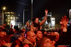 Tłumy widzów na Sylwestrowej Mocy Przebojów z Polsatem w Gdyni, fot. Maurycy Śmierzchalski