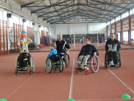 Zajęcia sportowe dla osób niepełnosprawnych