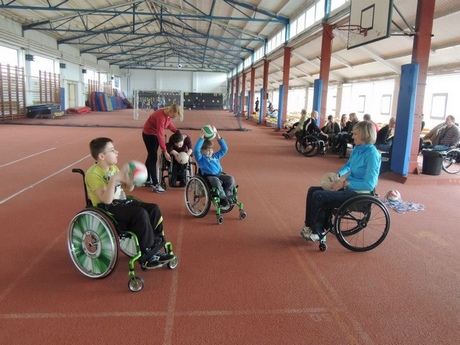 Zajęcia sportowe dla osób niepełnosprawnych