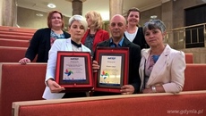 Od lewej: Zuzanna Stec - kierownik Zespołu ds. Rodzinnej Pieczy Zastępczej, Franciszek Bronk - zastępca dyrektora MOPS w Gdyni oraz Mirosława Jezior - dyrektor MOPS w Gdyni, fot. MOPS