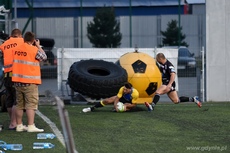 Zawodnik RC Arka Gdynia zdobywa przyłożenie w finałowym meczu Mistrzostw Polski w rugby, fot. Michał Puszczewicz