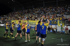Radość zawodników RC Arka Gdynia po zwycięstwie nad Budowlanymi Łódź w finale Mistrzostw Polski w rugby, fot. Michał Puszczewicz