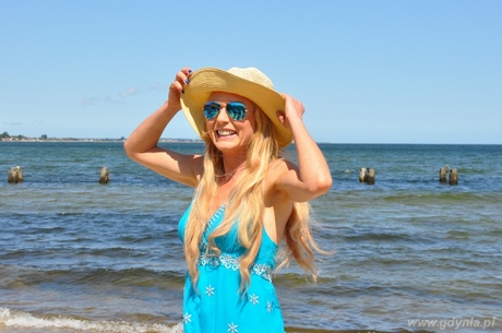 Edyta Olszówka na planie serialu Aż po sufit na plaży w Babich Dołach, fot. Dorota Nelke