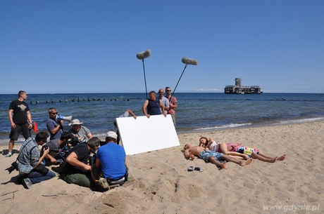 Aktorzy i filmowcy na planie serialu Aż po sufit na plaży w Babich Dołach, fot. Dorota Nelke
