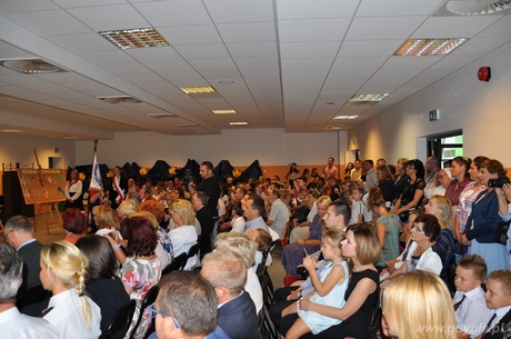 Uroczysta inauguracja roku szkolnego 2015/2016 w Szkole Podstawowej nr 37, fot. Sebastian Drausal