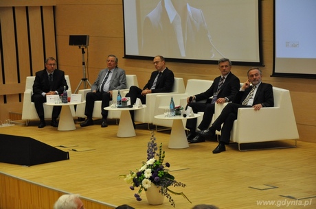 Goście na Forum Gospodarki Morskiej Gdynia 2015 w Pomorskim Parku Naukowo-Technologicznym, fot. Barbara Betlejewska