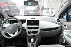 Wnętrze elektrycznego Renault ZOE, fot. Agnieszka Wołowicz