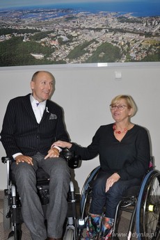 Piotr Pawłowski -  Honorowy Obywatel Miasta Gdyni i Beata Wachowiak-Zwara - Pełnomocnik Prezydenta Gdyni ds. Osób Niepełnosprawnych, fot. Sebastian Drausal