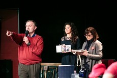 Licytacja w Teatrze miejskim, poprowadzona przez prezydenta Wojciecha Szczurka, fot. Karol Stańczak