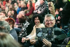 Licytacja w Teatrze miejskim, poprowadzona przez prezydenta Wojciecha Szczurka, fot. Karol Stańczak