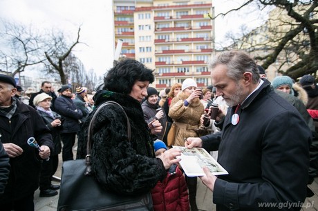 Prezydent Gdyni Wojciech Szczurek świętuje z mieszkańcami Gdyni 90-te urodziny miasta, fot. Karol Stańczak