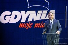 Prezydent RP Andrzej Duda przemawia na urodzinowej sesji Rady Miasta Gdyni, fot. Karol Stańczak