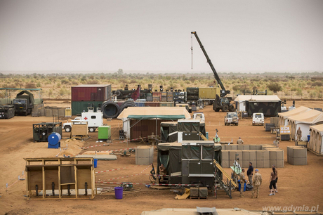 Budowa obozu dla uchodźców w Gao, Mali, fot. mat. prasowe Biennale Architektury w Wenecji