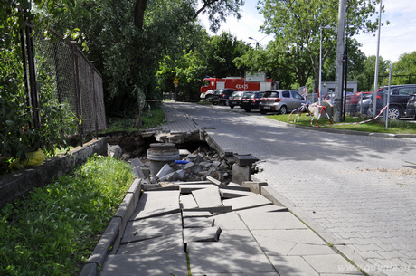 Zniszczenia na ulicy Kościelnej po ulewie, fot. Sebastian Drasual