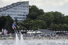 Gdynia Fly Cup - Międzynarodowe Mistrzostwa we freestyle flyboardingu, fot. gdyniasport.pl