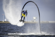 Gdynia Fly Cup - Międzynarodowe Mistrzostwa we freestyle flyboardingu, fot. gdyniasport.pl