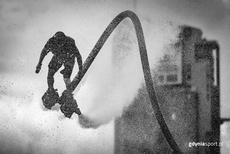 Gdynia Fly Cup - Międzynarodowe Mistrzostwa we freestyle flyboardingu, fot. gdyniasport.pl