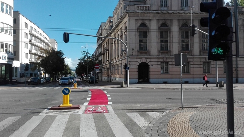 Nowe oznakowanie na przejeździe rowerowym / fot. Zarząd Dróg i Zieleni