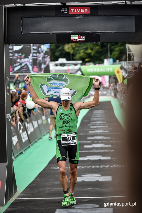 Na mecie Herbalife IRONMAN 70.3 Gdynia 2016, fot. gdyniasport.pl