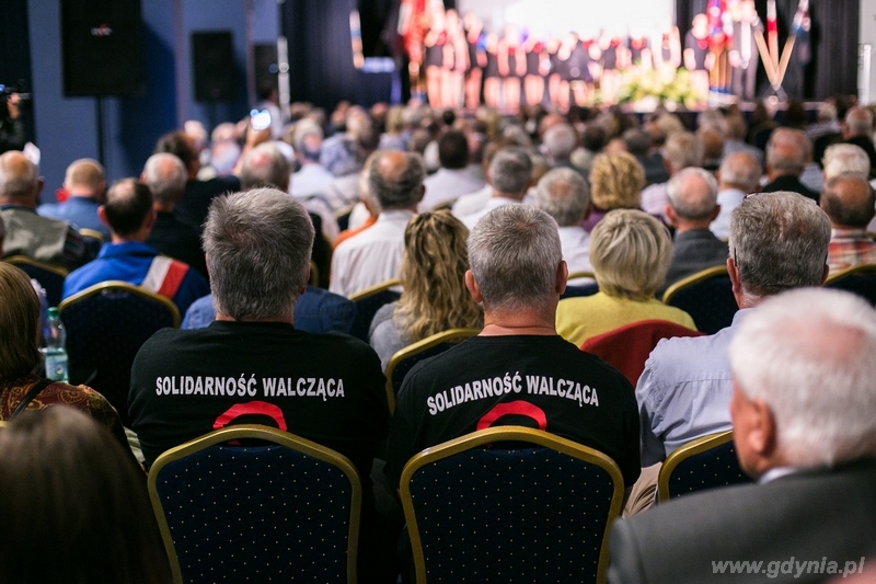 Uroczystość wręczenia odznaczeń „Bohaterom Sierpnia ’80 Gdynia” / fot. Karol Stańczak