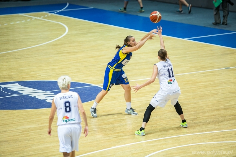 Memoriał Franciszki Cegielskiej i Małgorzaty Dydek - mecz  Basket 90 Gdynia – VBW CEEK Cegled / fot. Karol Stańczak
