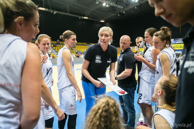 Memoriał Franciszki Cegielskiej i Małgorzaty Dydek - mecz  Basket 90 Gdynia – VBW CEEK Cegled / fot. Karol Stańczak