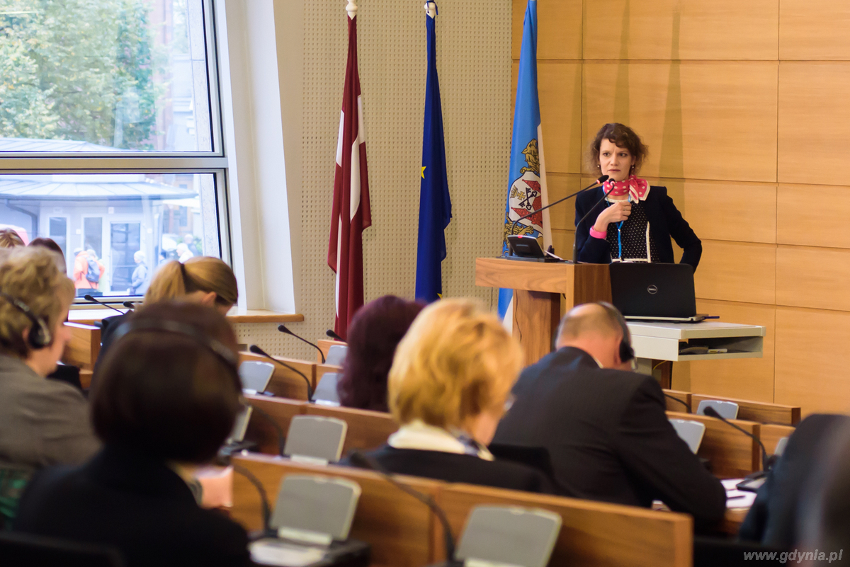 Wiceprezydent Gdyni Katarzyna Gruszecka - Spychała na konferencji Konkurencyjność poprzez współpracę: Nowe rozwiązania strategiczne i zarządzania dla obszaru metropolitalnego Rygi