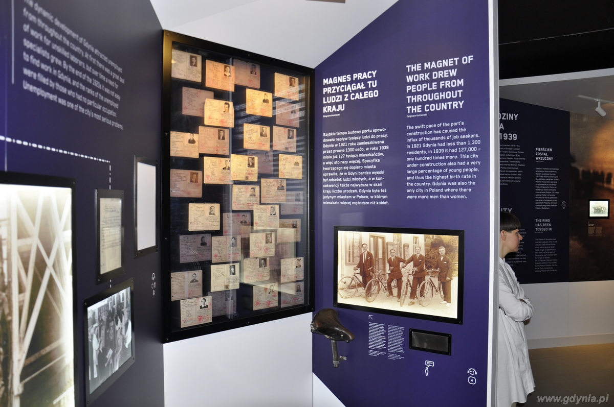 Fragment nowej wystawy stałej Muzeum Miasta Gdyni Gdynia - dzieło otwarte, fot. Sebastian Drausal