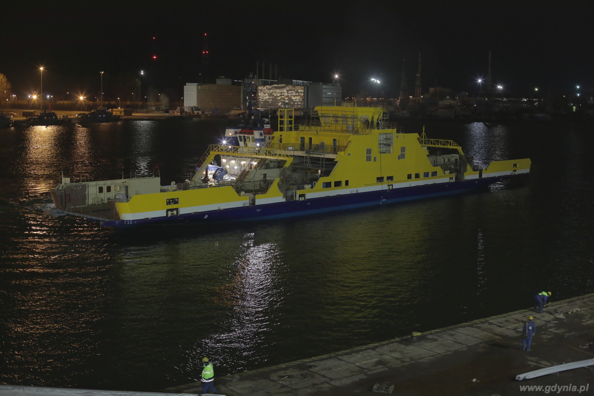 Hybrydowy prom typu „double-ended ferry, fot. Stocznia CRIST S.A.