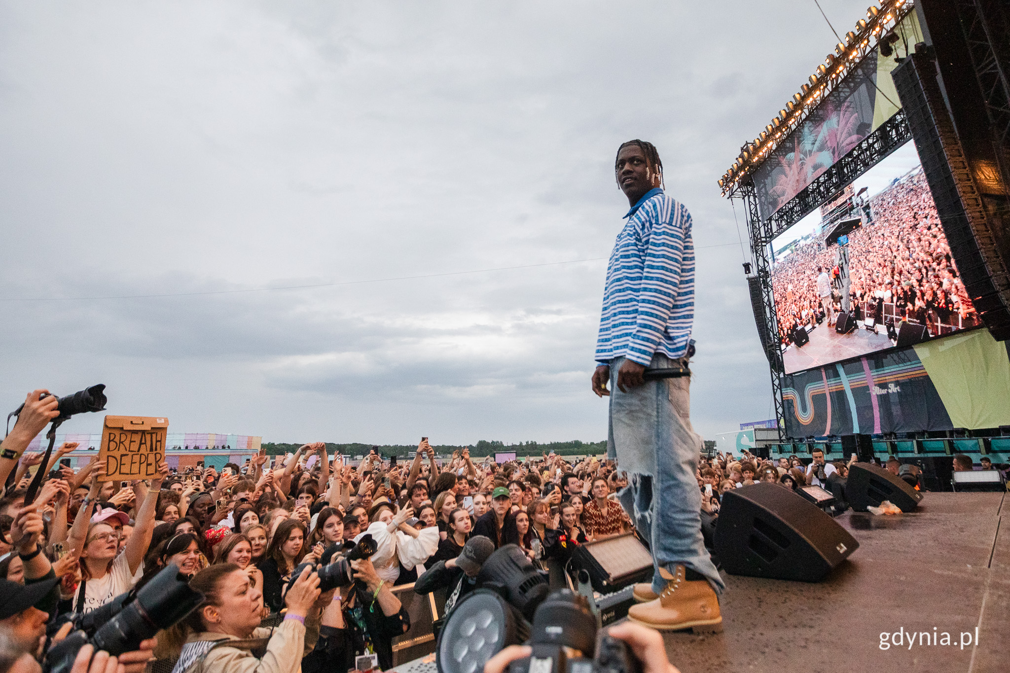 Lil Yachty podczas koncertu na scenie głównej Open'er Festivalu // fot. Karol Stańczak