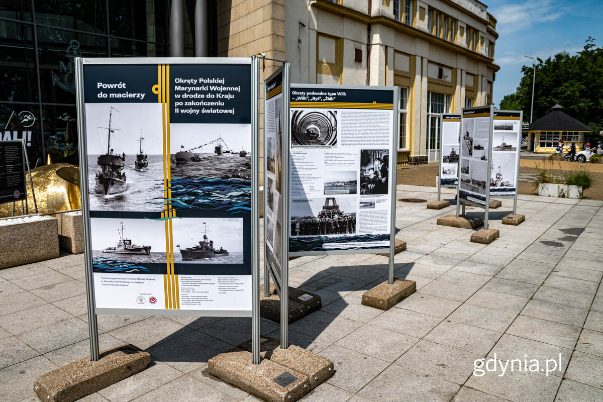 tablice historyczne