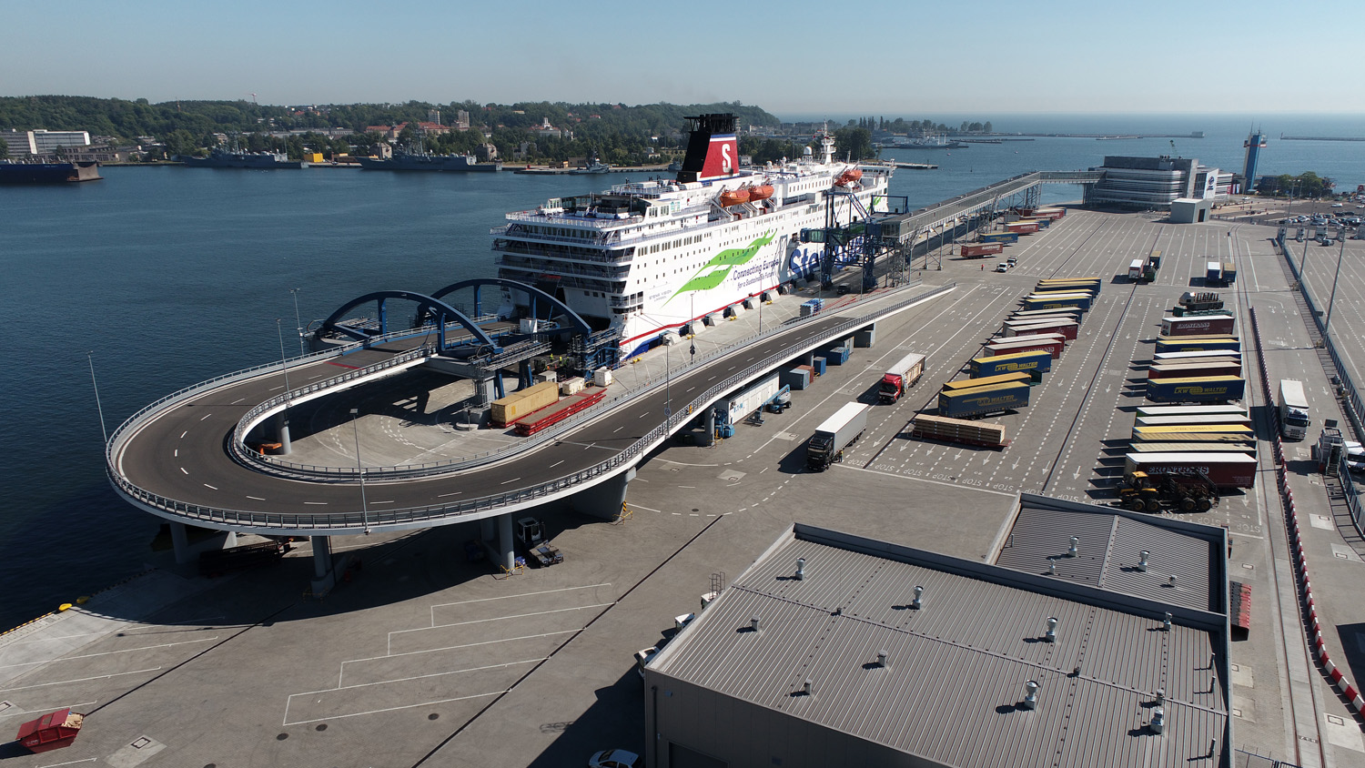 Prom Stena Line cumuje przy nowym terminalu w Gdyni