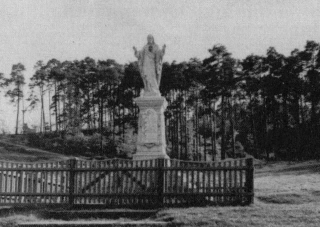 Pomnik w 1950 r. (fot. archiwalne)