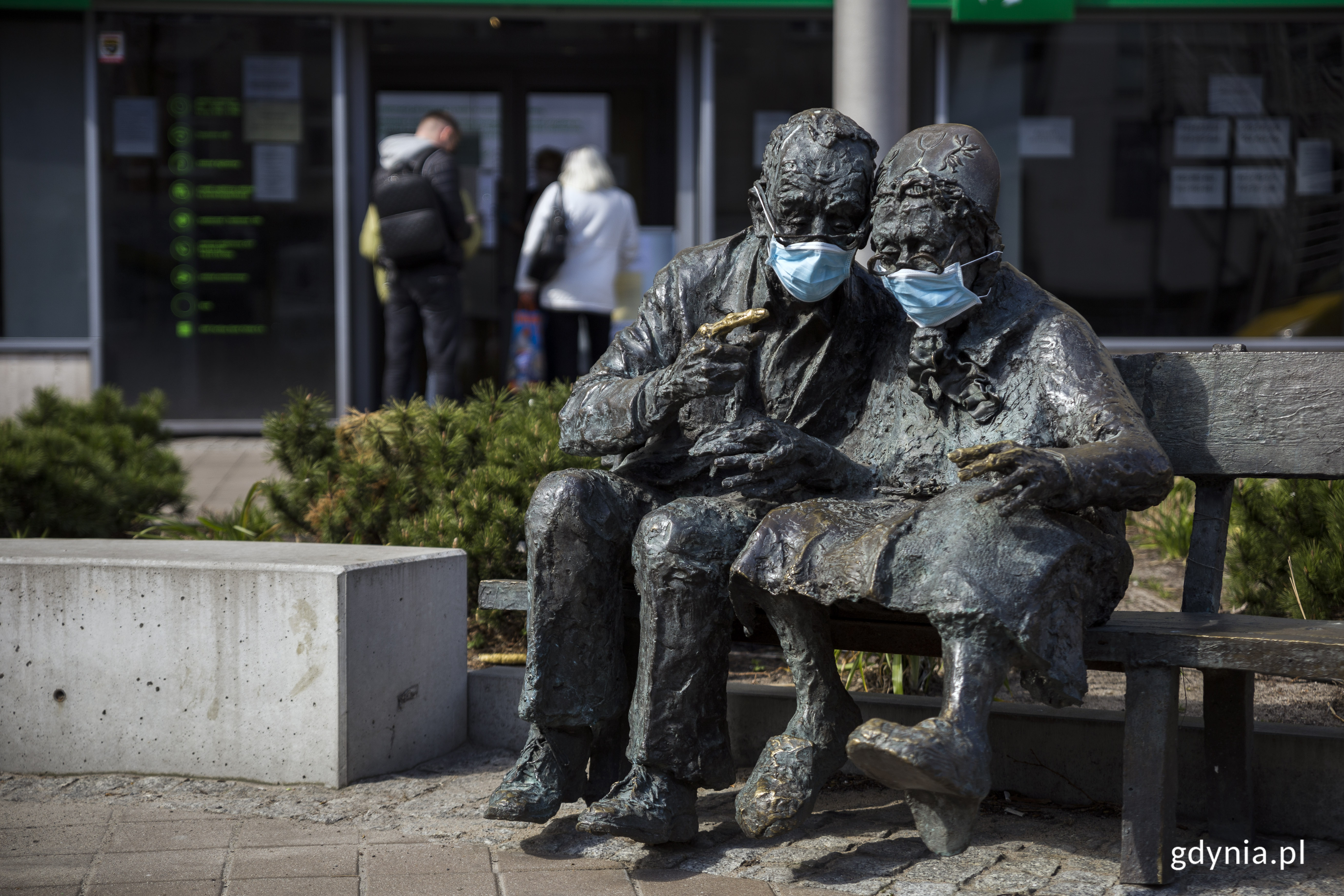 Para Kaszubów w maskach, fot. Przemysław Kozłowski 