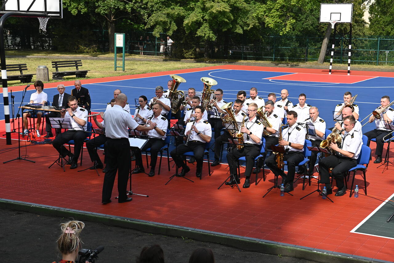 Podwójny jubileusz III LO im. Marynarki Wojennej w Gdyni - koncert w wykonaniu Orkiestry Reprezentacyjnej Marynarki Wojennej – ORMW pod batutą Pana ppor. Piotra Cuprysa. 